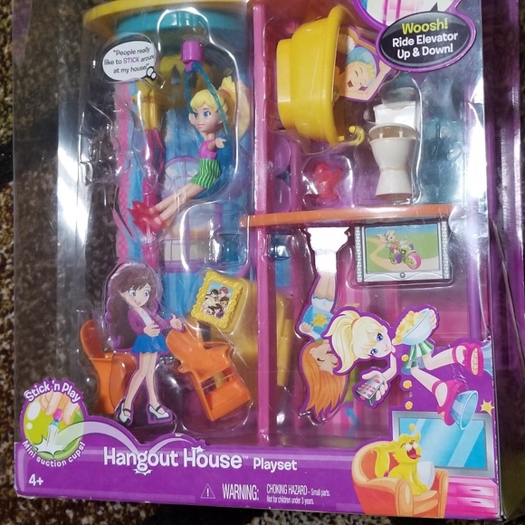 Polly Pocket Hangout House Playset BNIP  Mattel  2011 NEW - Picture 1 of 2